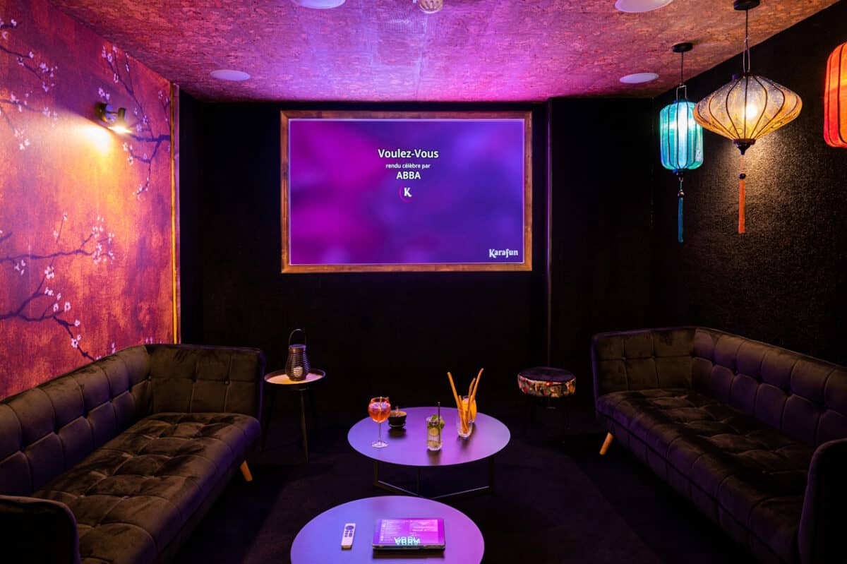Karaoke Box de l’hôtel Karaoke Box de l'hôtel VoulezVous